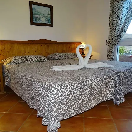 Villa Palmeras 1 *